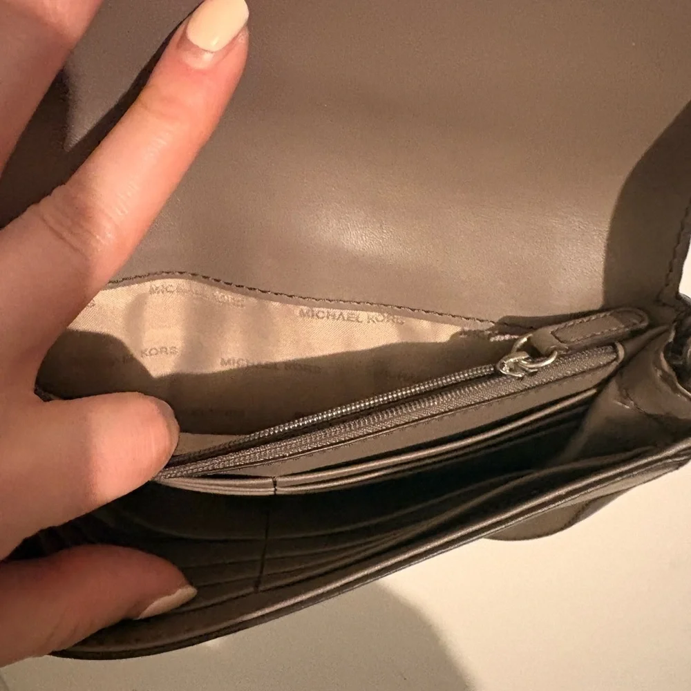 Michael Kors Taupe Leather Crossbody/ saddlebag Bag Silver Hardware‎
